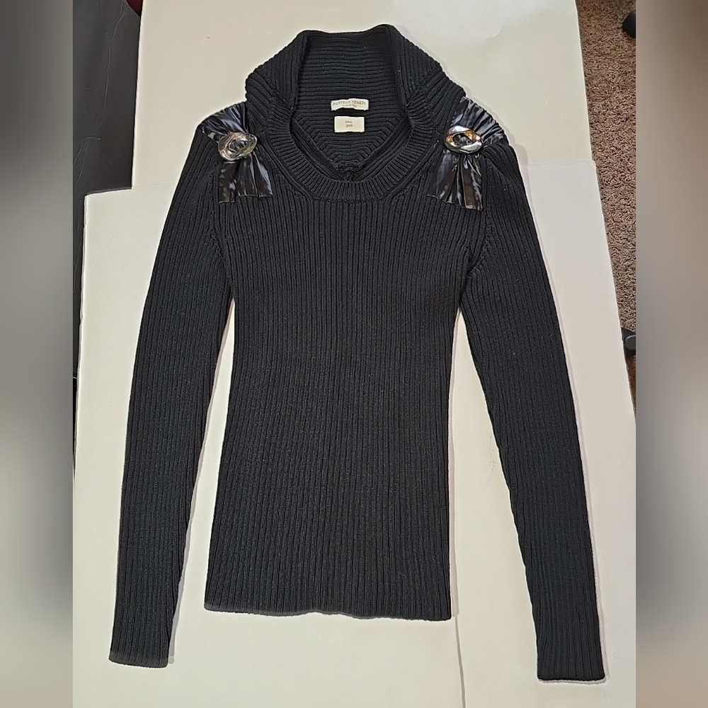 Bottega Veneta Technical Sweater with Button Accents And Elongated Sleeves Sz 44
